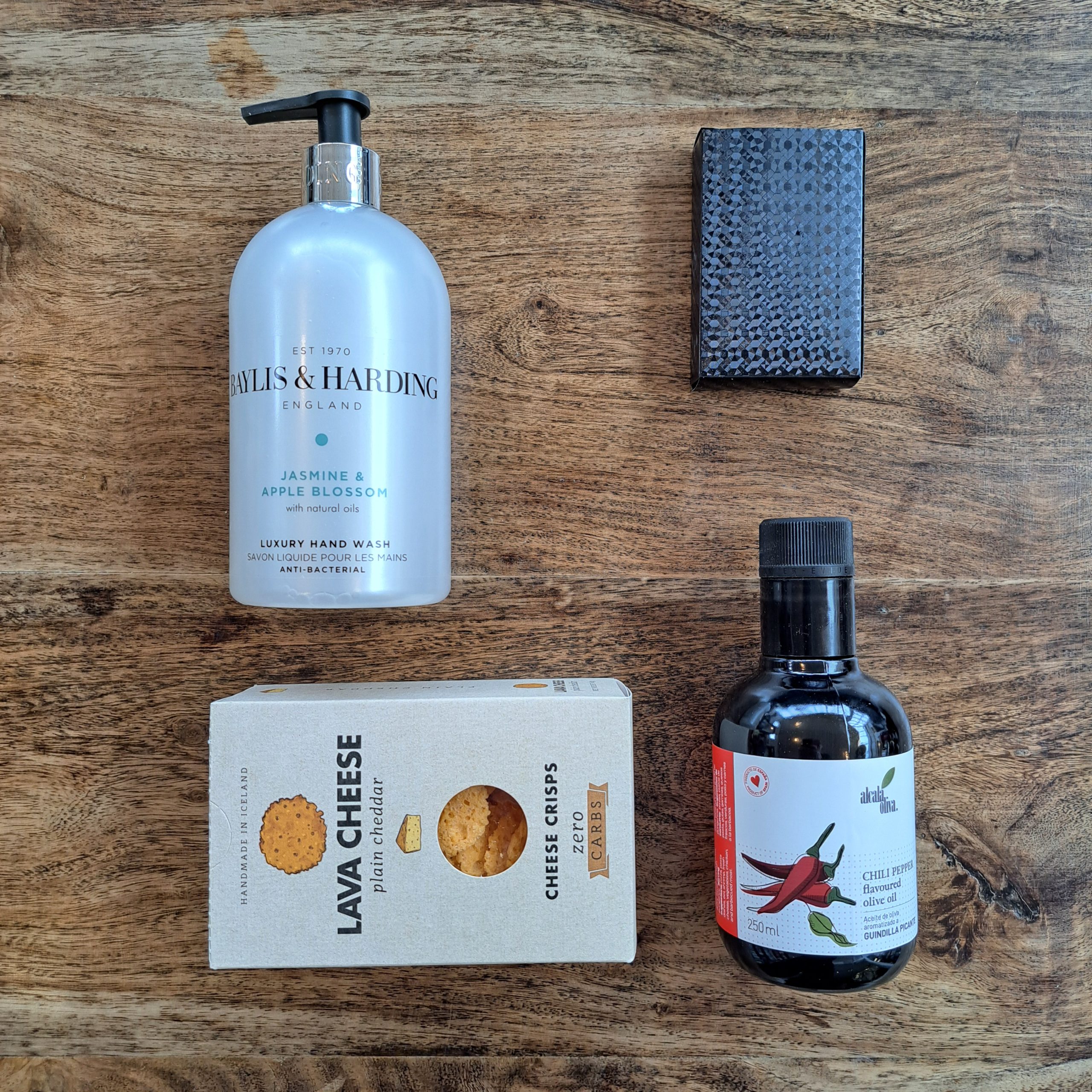 “For Him” – Curated Gift Box for Men - Mynd 2