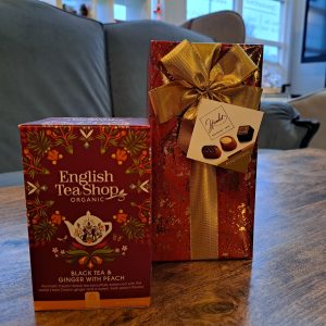 Tea and Hamlet Chocolate Gift Set