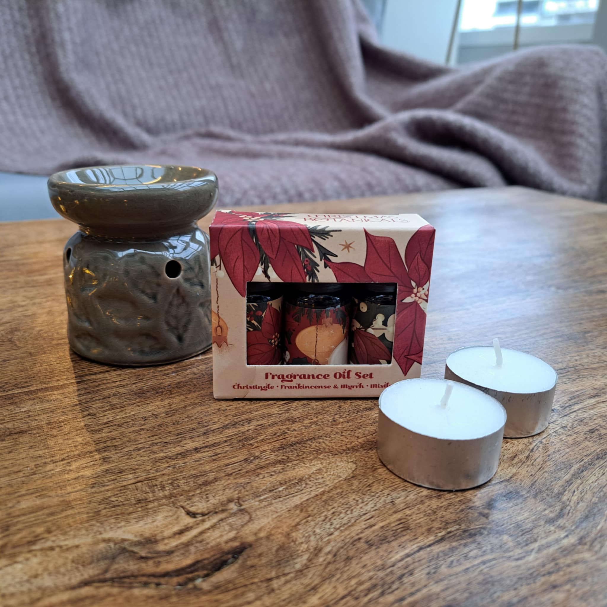 Aroma Oils Gift Basket